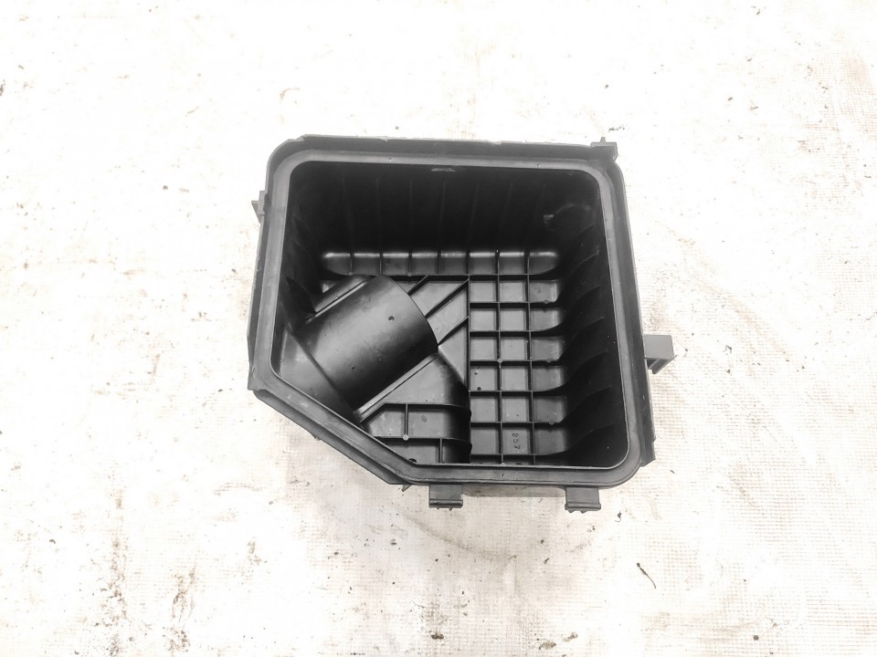 Toyota RAV-4 2007 Air filter box - Thumbnail 2