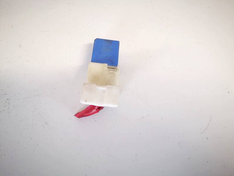 2523079915 Nissan Murano 2003 Relay module