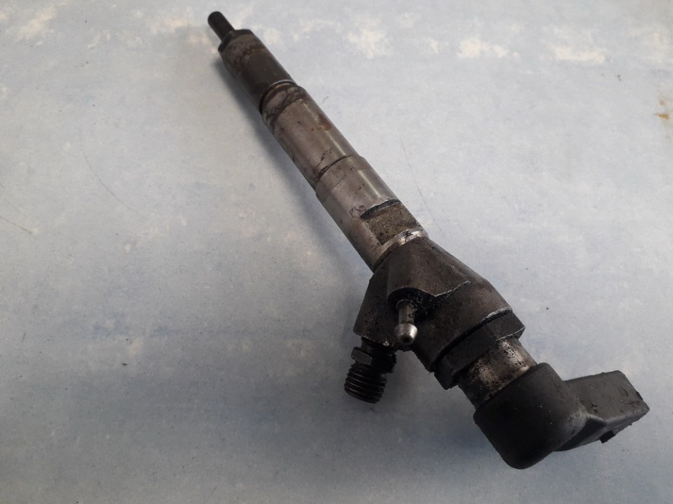 h8200704191 8200903034 Fuel Injector Renault Megane 2010 1.5L ...