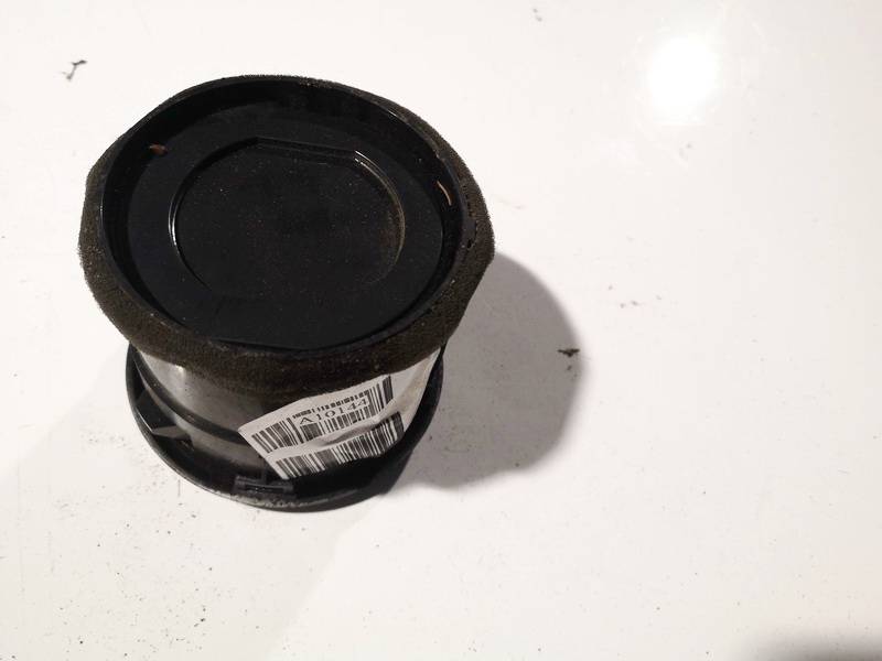 Suzuki Grand Vitara 2006 Wloty powietrza do kabiny