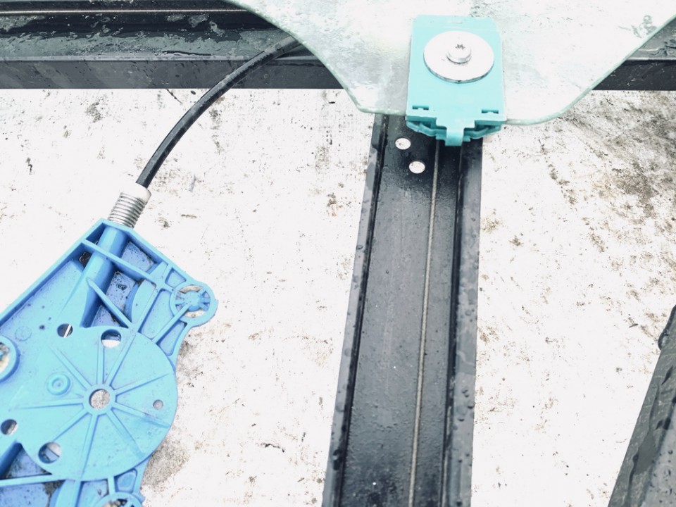 Volkswagen Touareg 2005 Door winder mechanism (Window Regulator) - REAR LEFT - Thumbnail 3