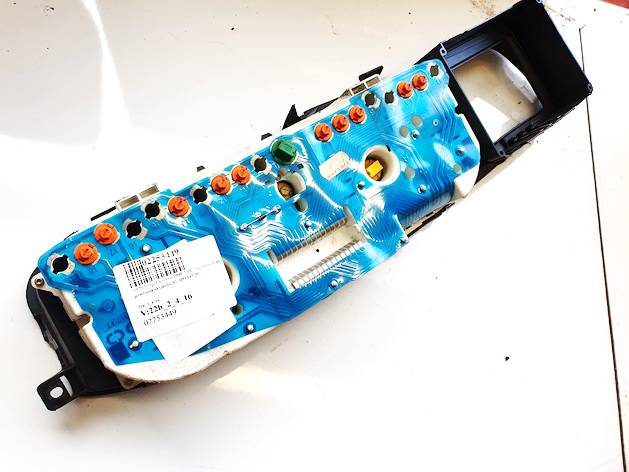 09134528 Opel Vectra 1999 Speedometers - Cockpit - Speedo Clocks Instrument - Thumbnail 3