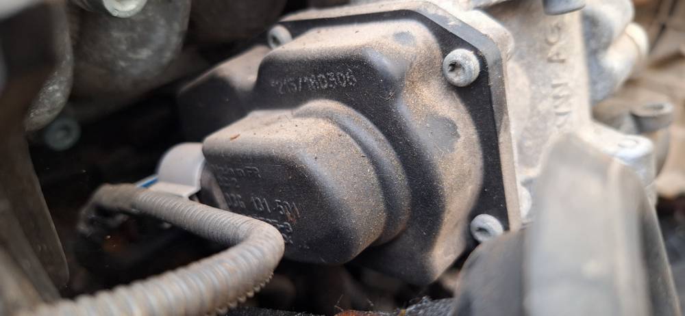 03G131501 Volkswagen Passat 2006 EGR Valve Exhaust Gas - Thumbnail 4