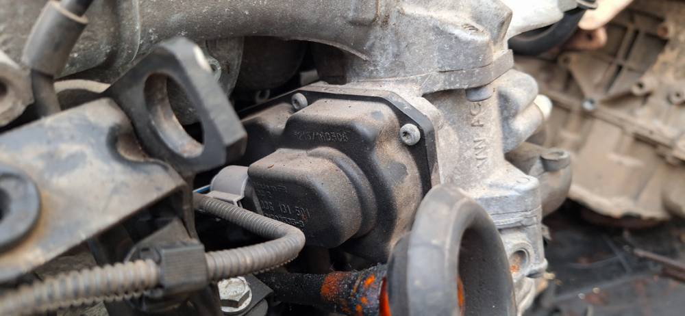 03G131501 Volkswagen Passat 2006 EGR Valve Exhaust Gas - Thumbnail 3