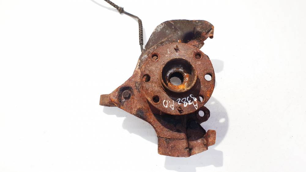 Opel Corsa 2008 Steering knuckle - FRONT RIGHT