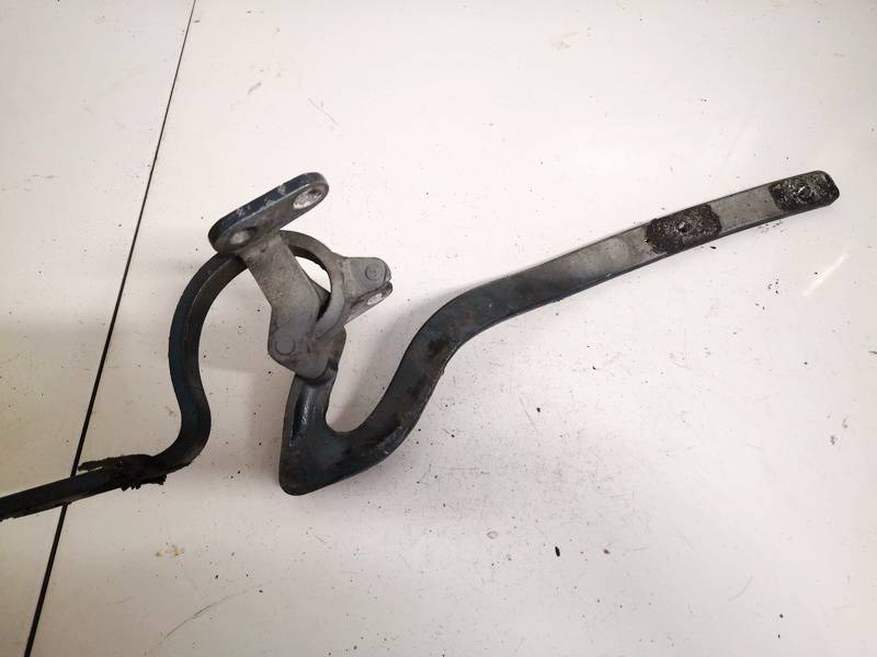 7L6827302B Volkswagen Touareg 2003 Galinio Dangcio vyris G.D. (kapoto)