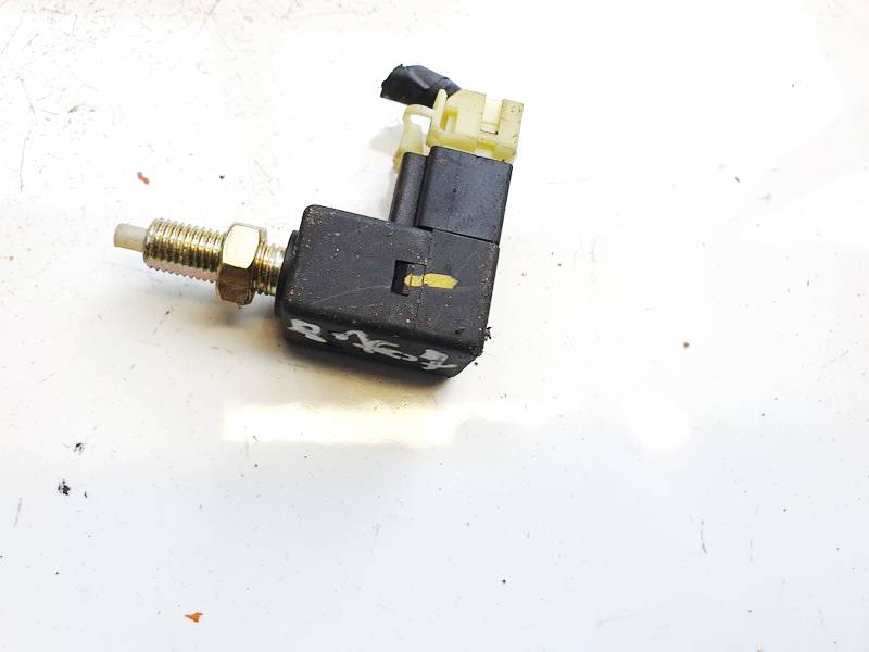 938103K000 Hyundai Sonata 2006 Brake Light Switch (sensor) - Switch (Pedal Contact) - Thumbnail 3