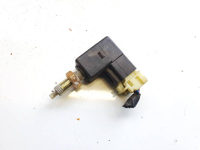 938103K000 Hyundai Sonata 2006 Brake Light Switch (sensor) - Switch (Pedal Contact) - Thumbnail 2