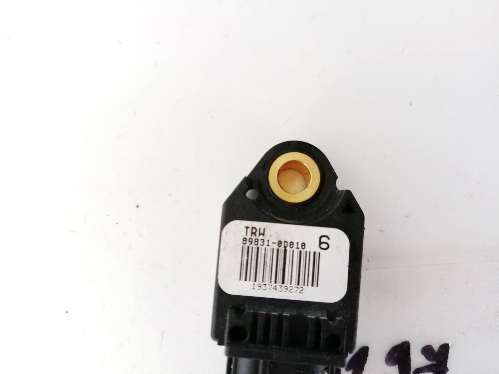 898310D010 Toyota Yaris 2007 Srs Airbag crash sensor - Thumbnail 3
