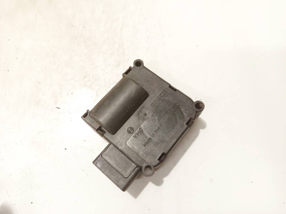 4F0820511A Audi A6 2005 Sildītāja vārsta motoriņš - Thumbnail 2