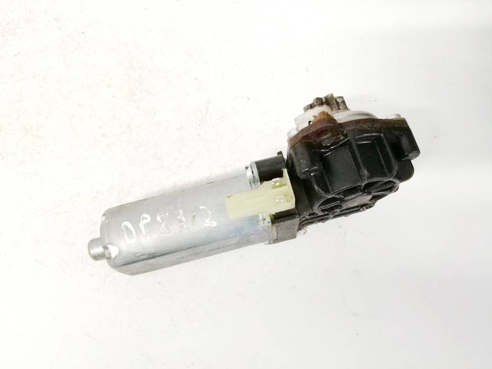 0390203002 Chrysler 300C 2005 Seat Motor Regulator - FRONT RIGHT - Thumbnail 2