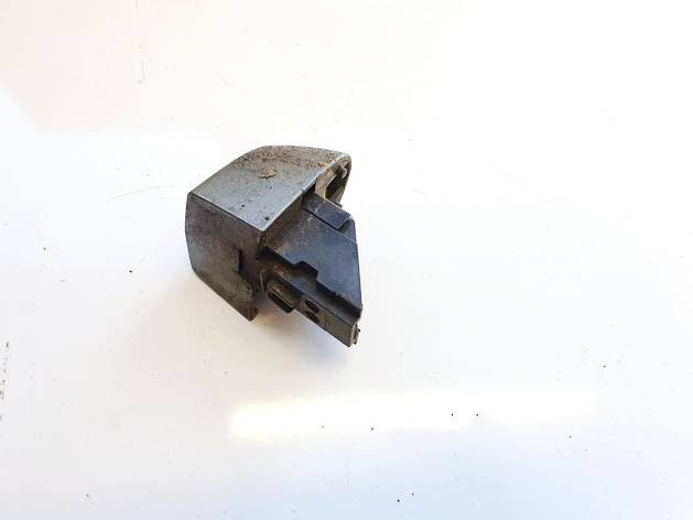 E9XR2 BMW 3-Series 2007 Duru rankeneles dangtelis - Thumbnail 2