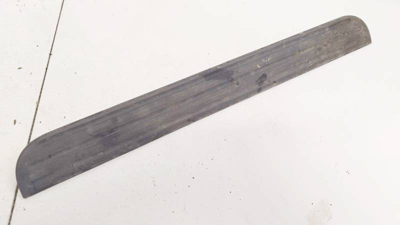 6791142030 Toyota RAV-4 2007 Interior door step trim - FRONT RIGHT