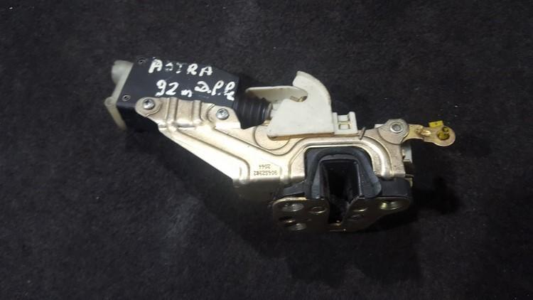 90449073 Opel Astra 1992 Door Lock Mechanism - FRONT RIGHT