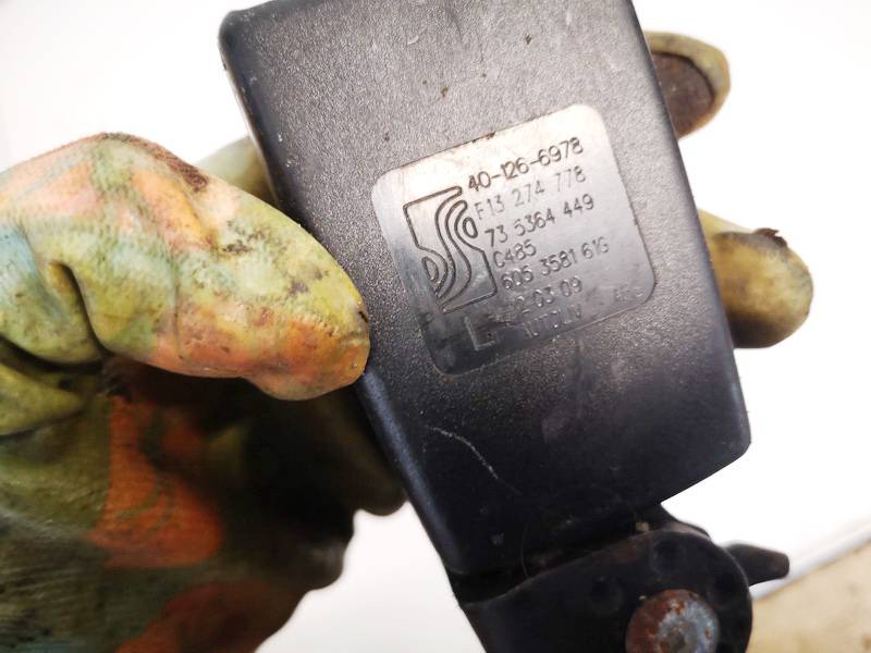 13274778 Opel Corsa 2009 Seat belt holder (Seat belt Buckle) - REAR LEFT - Thumbnail 3