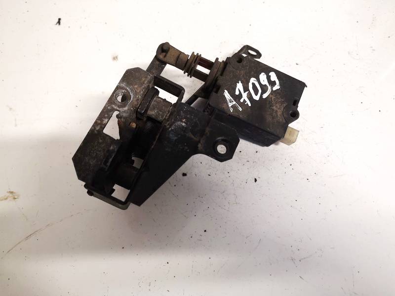 8238469 BMW 5-Series 2002 Trunk Lid Lock Latch - REAR