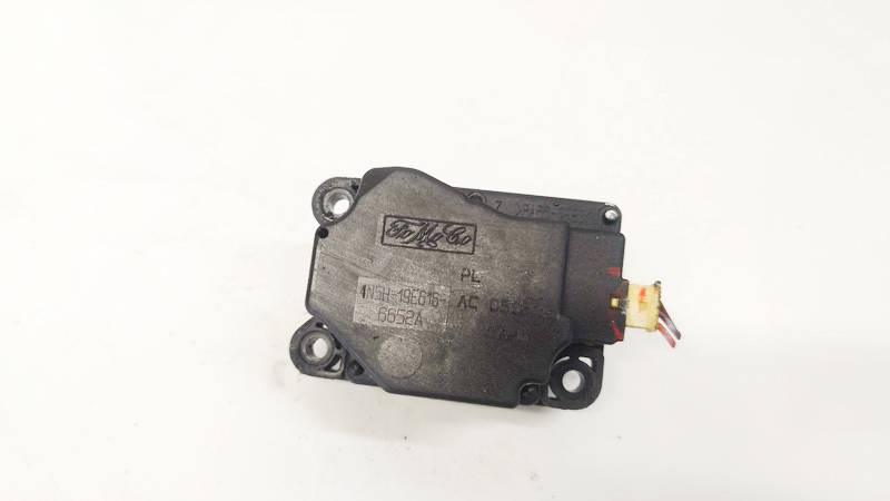 4N5H19E616AC Volvo S40 2005 Peciuko sklendes varikliukas