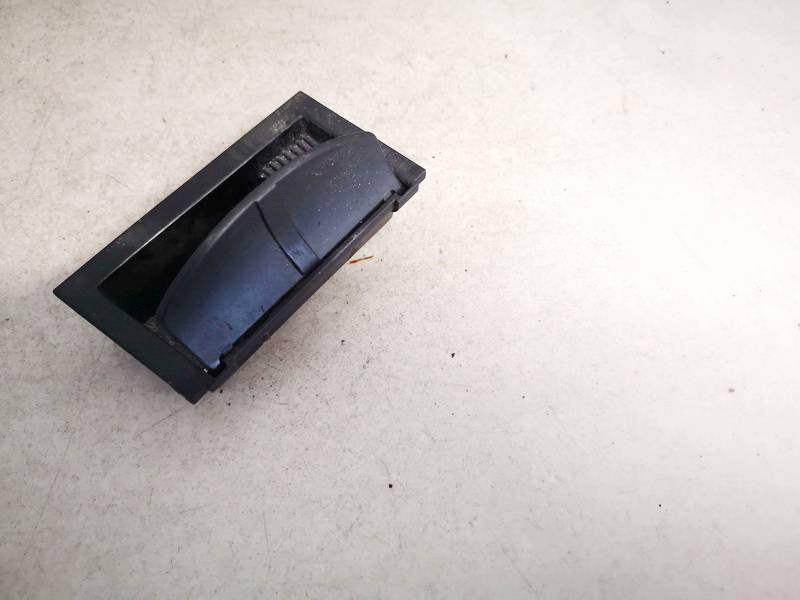 3C4854414 Volkswagen Passat 2005 Center Console Ashtray (Ash Tray) - Thumbnail 2