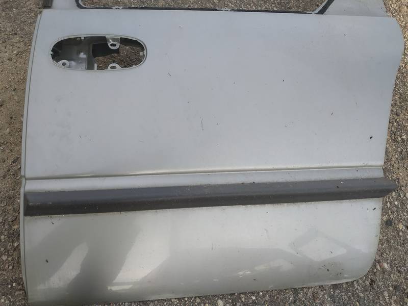 Chrysler Voyager 1998 Duru moldingas isorinis G.K. - Thumbnail 2