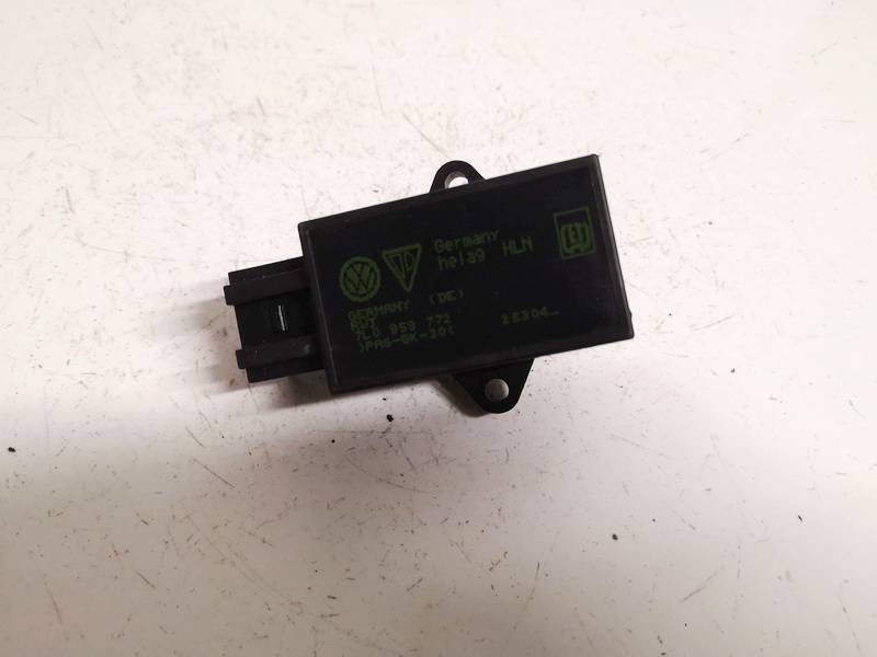 7L0959772 Seat Altea 2005 Other holders