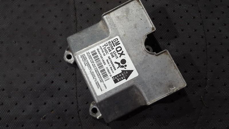 13246046 Opel Zafira 2006 Airbag crash sensors module