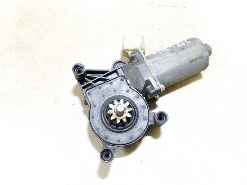 0130821709 Mercedes-Benz E-CLASS 1999 Window Motor - FRONT RIGHT - Thumbnail 2
