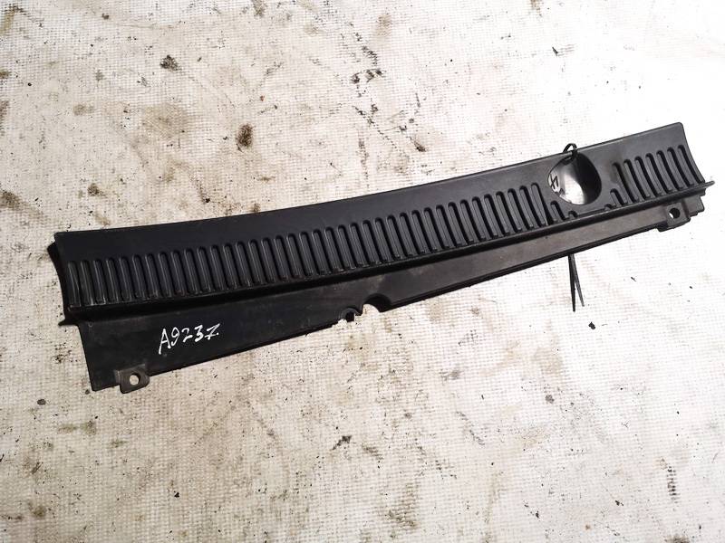 735410996 Fiat Croma 2006 Listwa osłonowa wycieraczki - PRZEDNIE