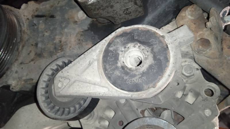 06A903315D Volkswagen Golf 1998 Tensioner Belt (Gates Tensioner Pulley)