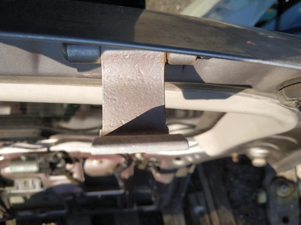 Opel Zafira 2003 Hood Hinges - REAR LEFT