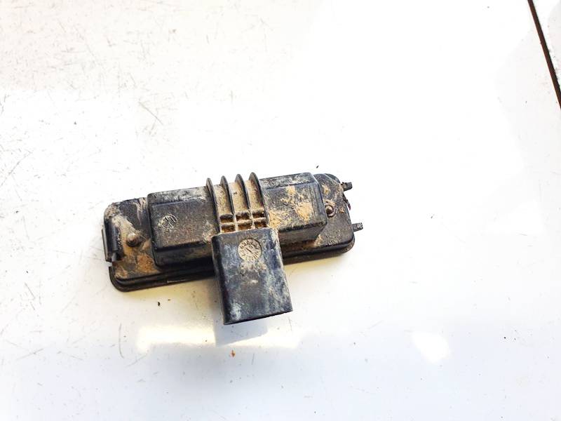 1J6943021B Volkswagen Polo 2007 Oświetlenie tablicy rejestracyjnej - TYLNE - Thumbnail 3