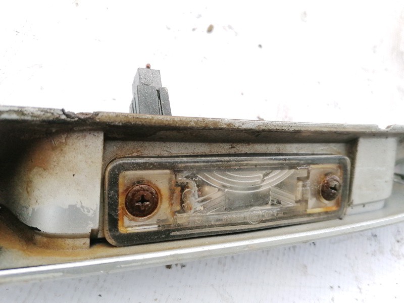 Opel Vectra 2001 Number plate light - REAR - Thumbnail 3