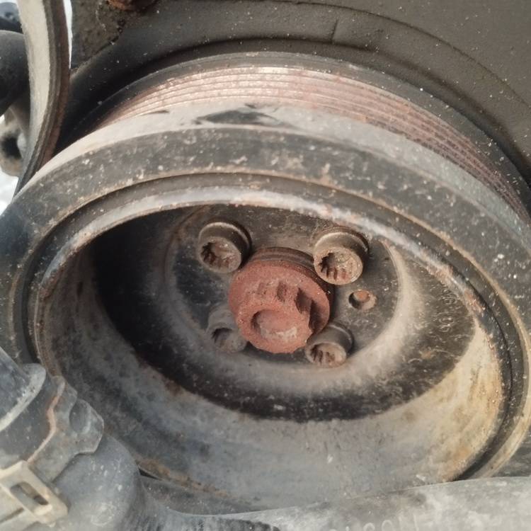 Volkswagen Touran 2006 Crankshaft Belt Pulley