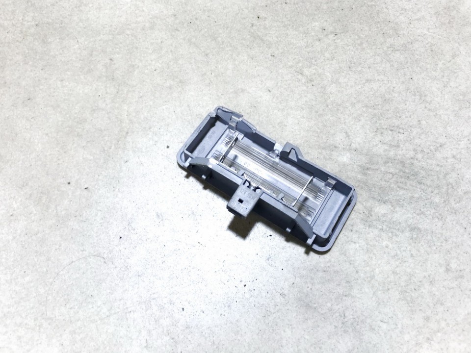 6962015 BMW 1-Series 2006 Плафон салонный - Thumbnail 2