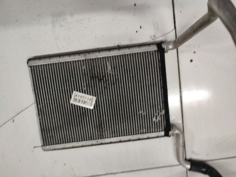 Honda Accord 2004 Salono peciuko radiatorius - Thumbnail 2