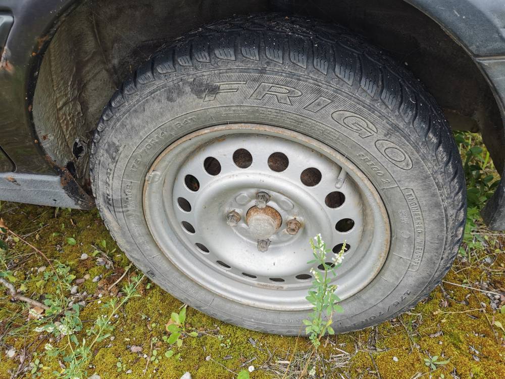 4X100 Volkswagen Golf 1993 Juego de ruedas de hojalata R14 - Thumbnail 3