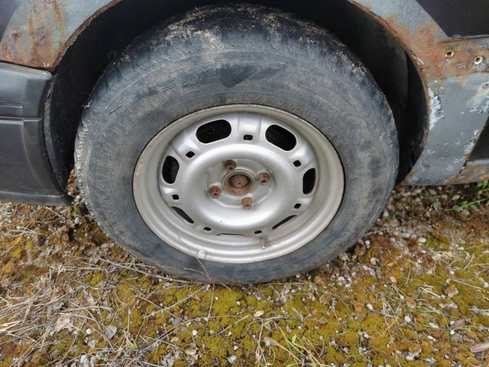 4X100 Volkswagen Golf 1993 Juego de ruedas de hojalata R14 - Thumbnail 2