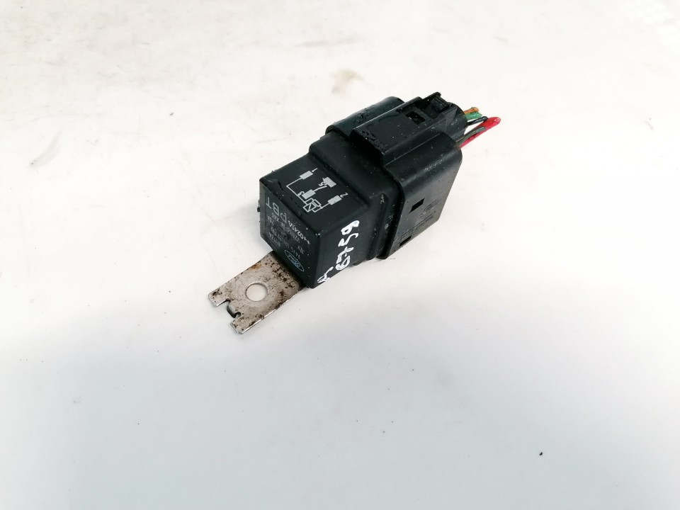 v23136j4x43 94vg14n098f1b Glow plug relay Ford Mondeo 2003 2.0L 15EUR EIS01253507 Used Auto