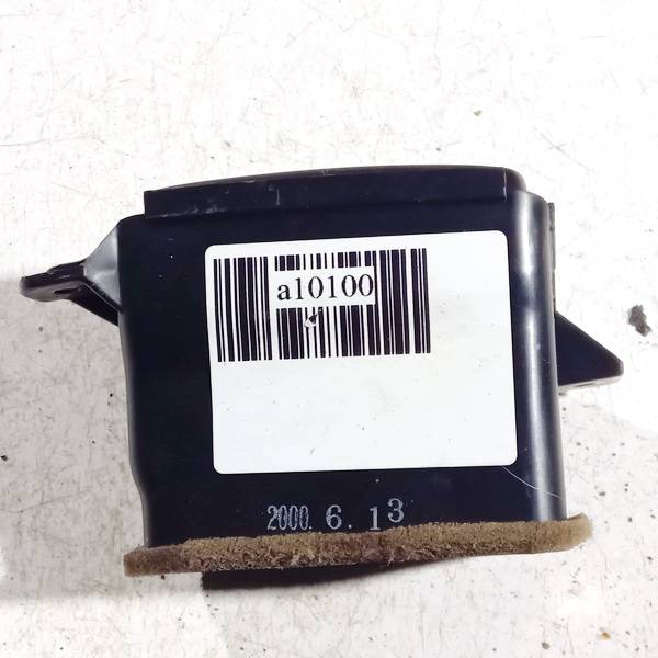 Mazda MPV 2001 Wloty powietrza do kabiny