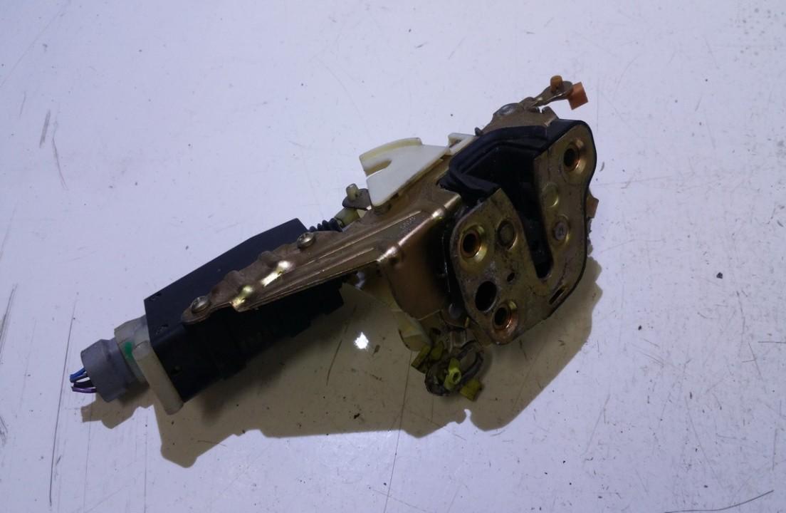 90449073 SAAB 9-3 1999 Door Lock Mechanism - FRONT RIGHT