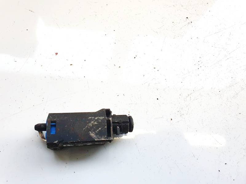 05510K Volkswagen Golf 1999 Bremžu lukturu sensors - Thumbnail 3