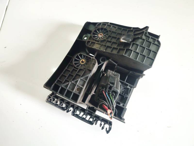 0281003038 Skoda Octavia 2007 Glow plug relay