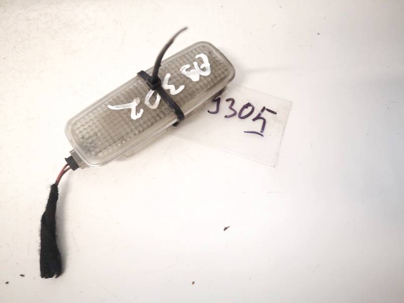 8L0947105A Volvo V50 2004 Salono lemputė - Thumbnail 2