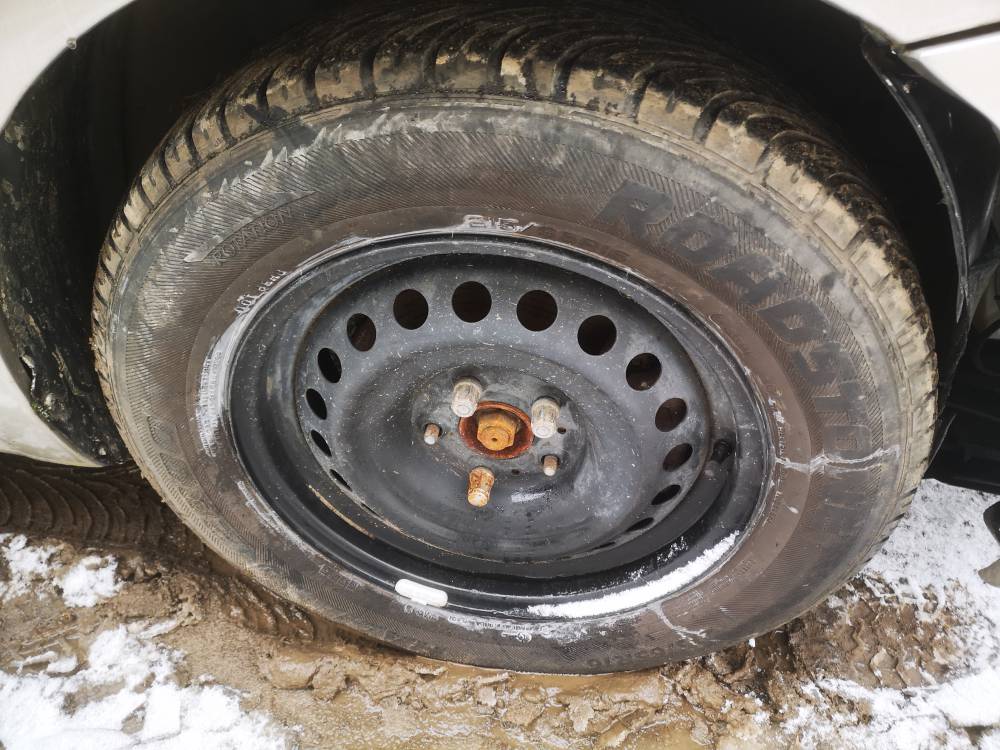 5X115 Nissan Quest 2004 Tin ring set R16 - Thumbnail 3