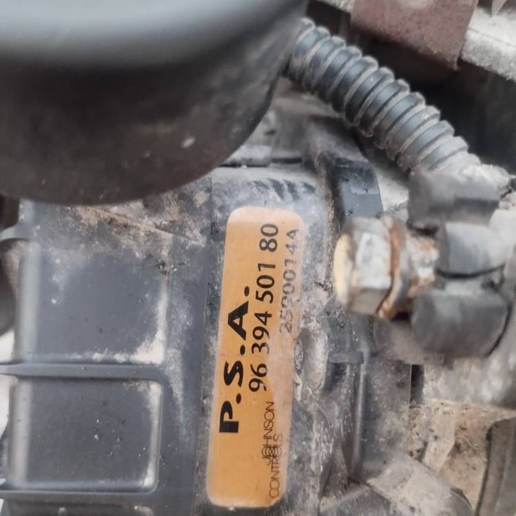 9639450180 Peugeot 307 2004 Ohjaustehostimen pumppu - Thumbnail 4