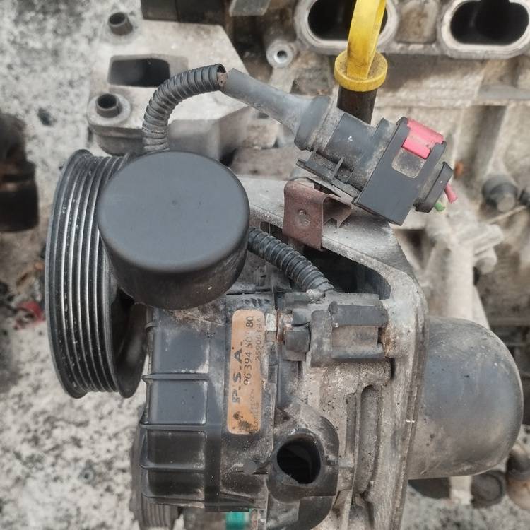 9639450180 Peugeot 307 2004 Ohjaustehostimen pumppu