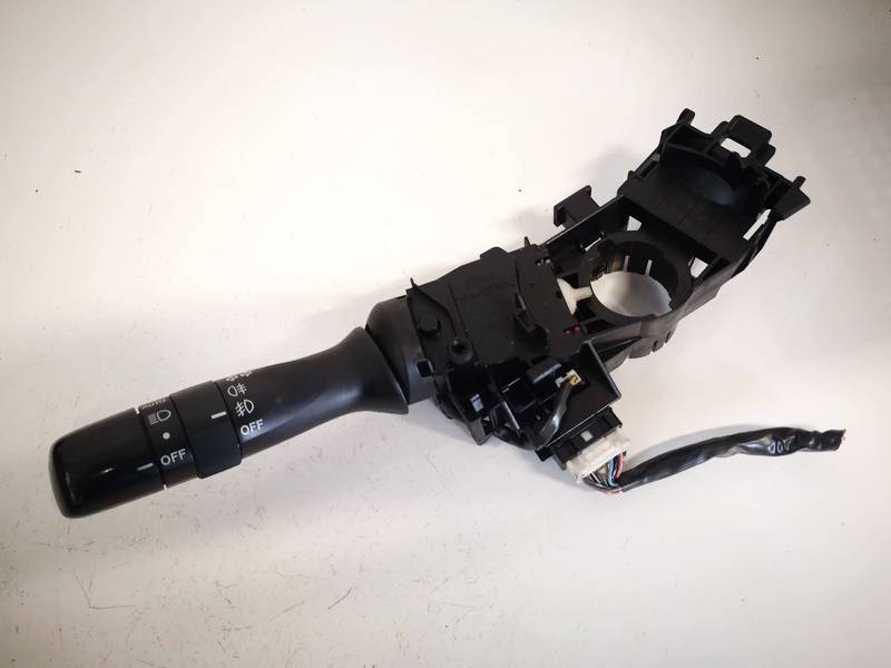 17F100 Lexus IS - CLASS 2006 Indicator Switch (Light Stalk)