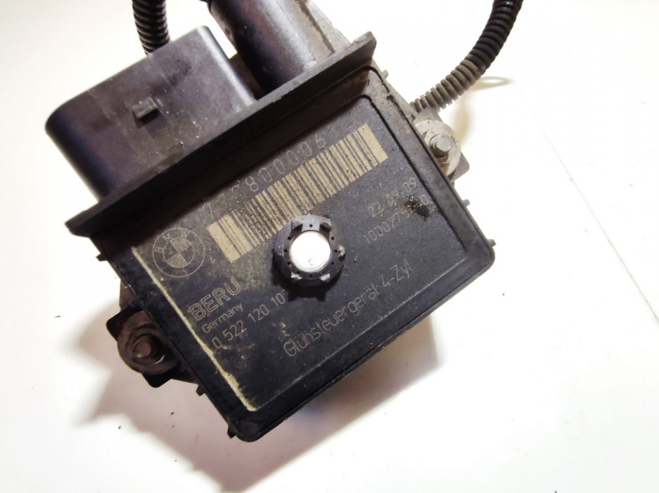 779800006 0522120102, 1000275440 Glow plug relay BMW 1Series 2009 2.0L 14EUR EIS01323524 Used