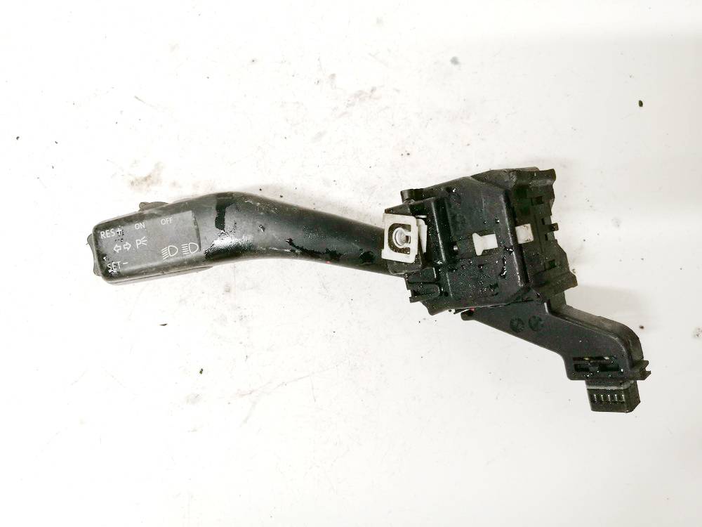 1K0953513A Volkswagen Touran 2004 Indicator Switch (Light Stalk)