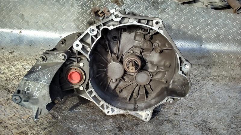 F23 Opel Vectra 2003 Vaihteisto