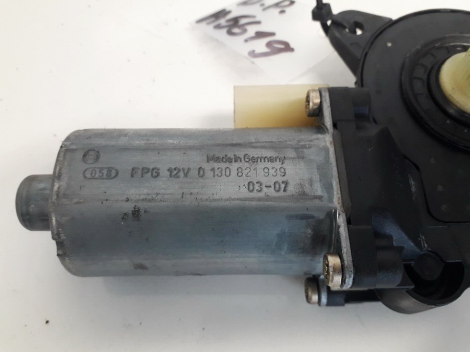 0130821939 Ford Fusion 2002 Silnik podnośnika szyby drzwi - PRZEDNIE PRAWE - Thumbnail 3